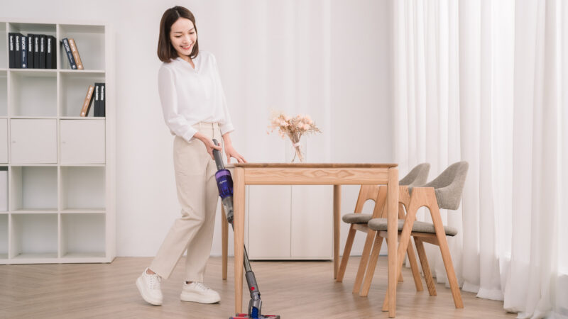 Dyson Micro 1.5kg vs Dyson Omni-Glide: What vacuum compact Dyson wireless is truly the best?