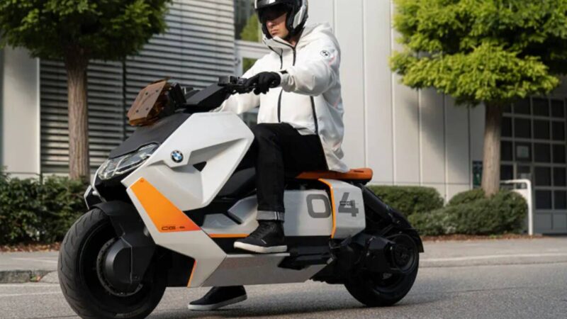 BMW CE 04 is an EV scooter with a sci-fi film style but a very real price label